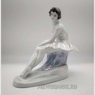 Фарфоровая статуэтка СССР "Балерина". 