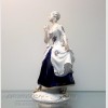 Фарфоровая статуэтка "Дама с веером". Royal Dux.