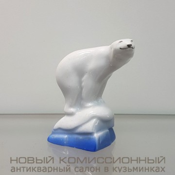 Статуэтка "Полярный медведь на льдине". ЛФЗ