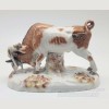 Антикварная фарфоровая скульптура "Бой быка с собакой". Франция.