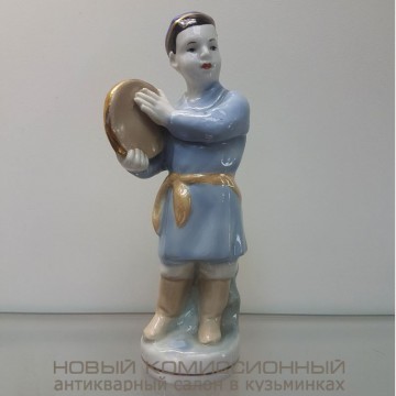 Фигурка "Узбек с бубном"(Узбекский танец). Дулево