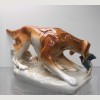 Фарфоровая статуэтка "Собака с дичью". Royal Dux.