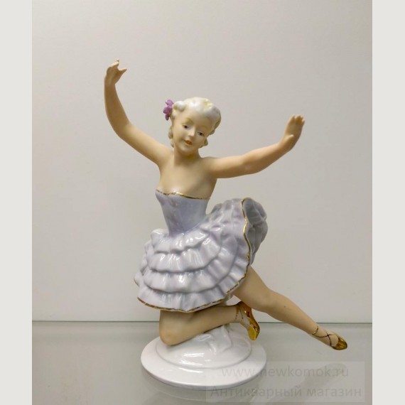 Фарфоровая статуэтка "Балерина". FASOLD STAUCH. Германия. 1914 -1972.