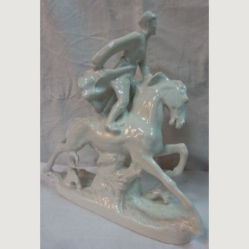 Фарфоровая статуэтка "Казак на коне". Вербилки. 1930-е. 