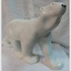 Фарфоровая статуэтка "Белый медведь".